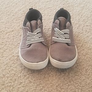 Carter's Size 8 Toddler Boys Sneakers